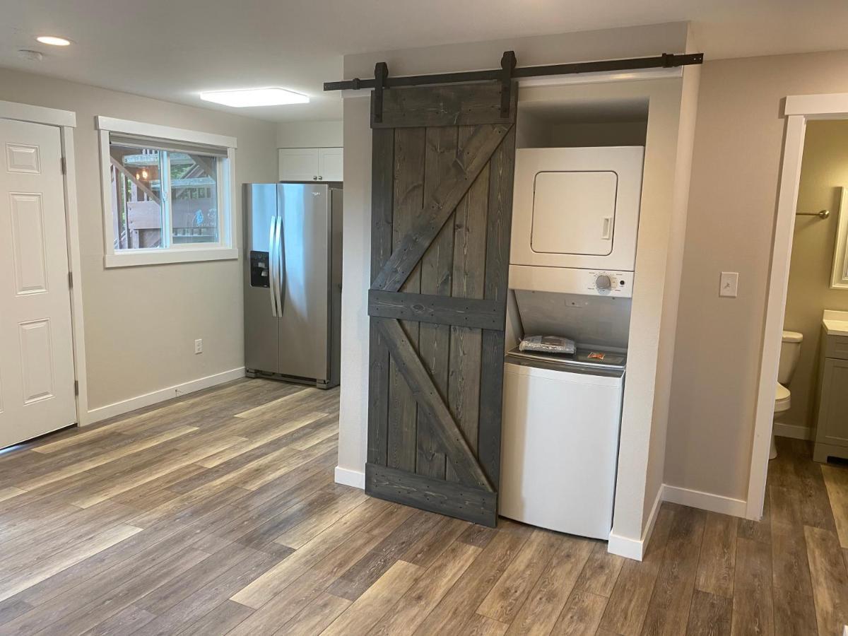 Valley Escape In Quiet Area Neighborhood Apartment
